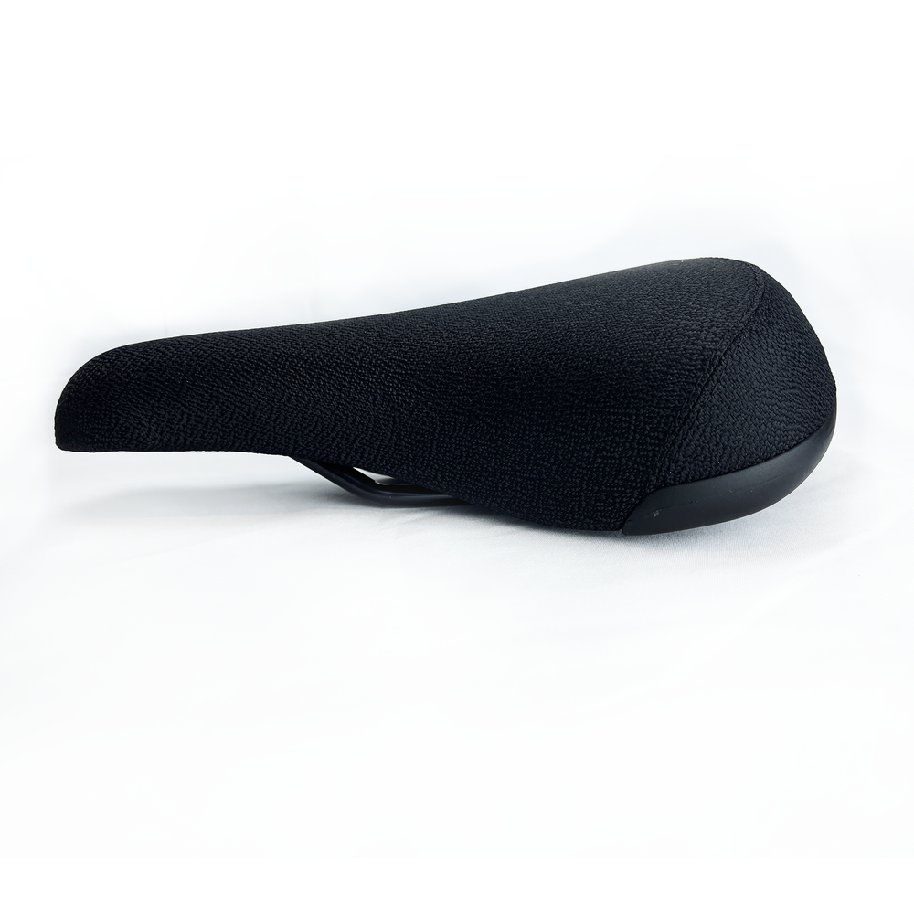 Wide Saddle