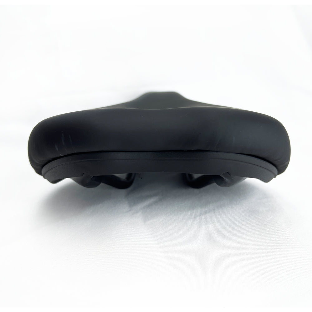 Slim Saddle